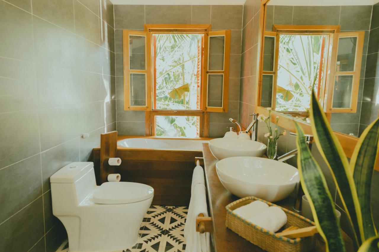The Wooden Gate Hotel Xuan Son Ngoại thất bức ảnh