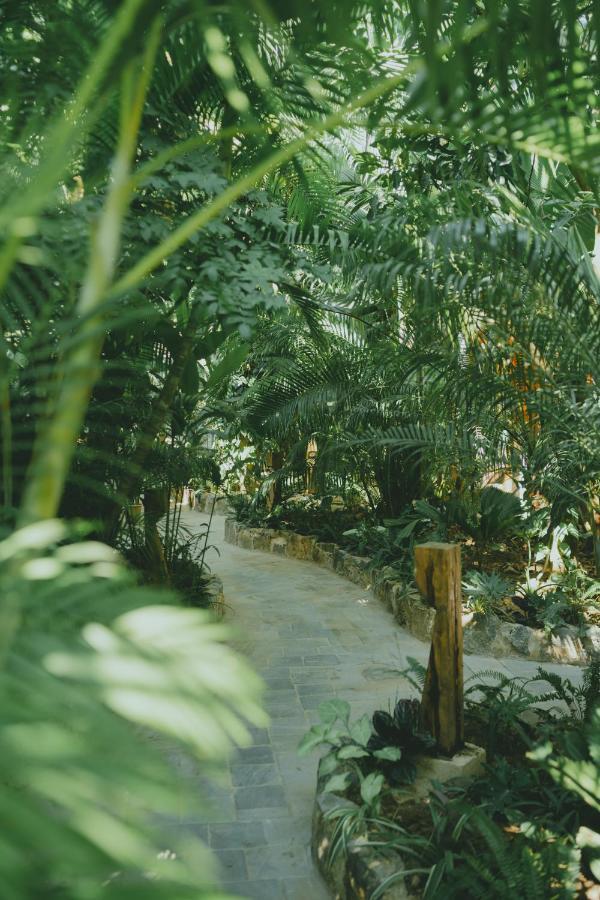 The Wooden Gate Hotel Xuan Son Ngoại thất bức ảnh